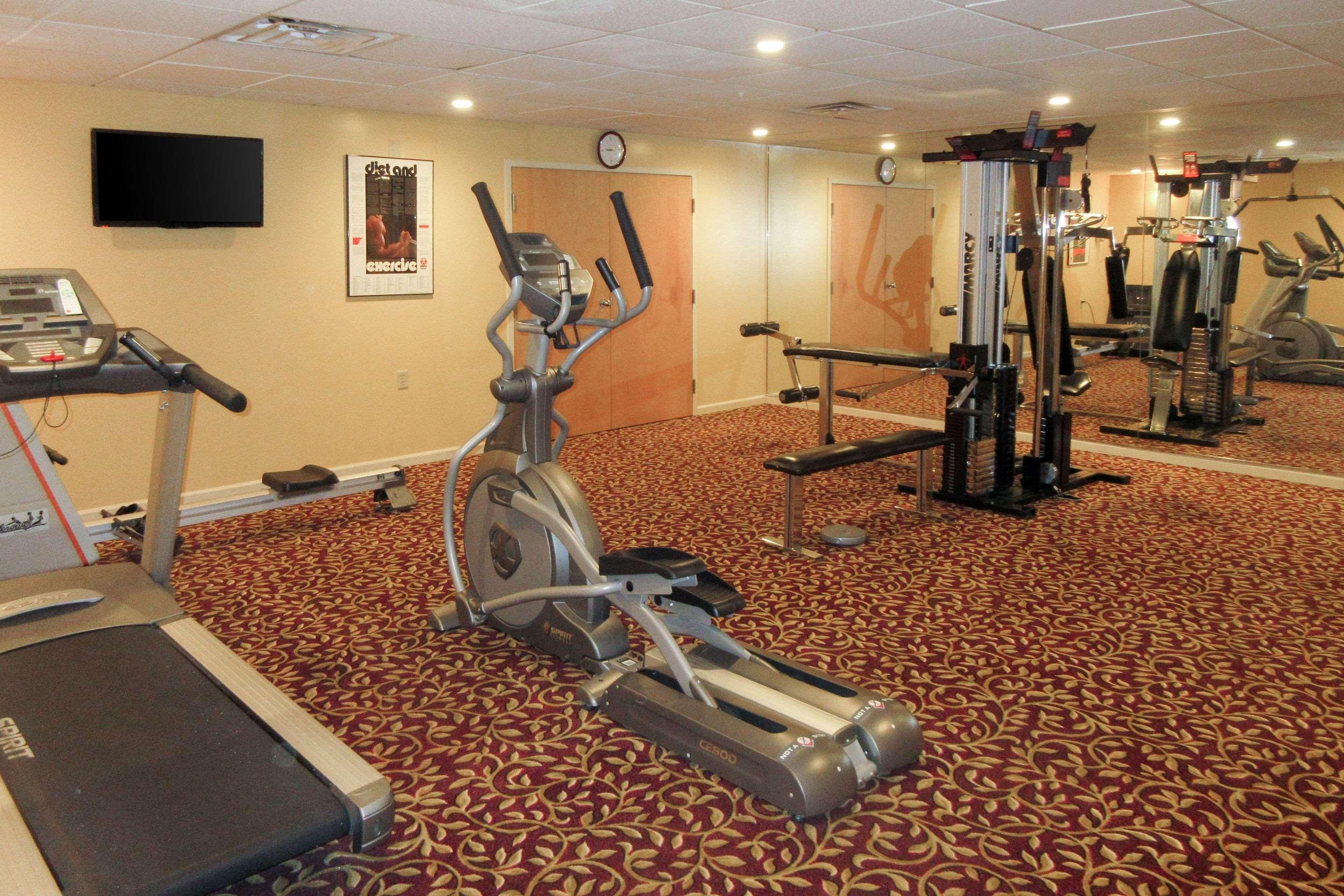 Econo Lodge Quakertown Bagian luar foto