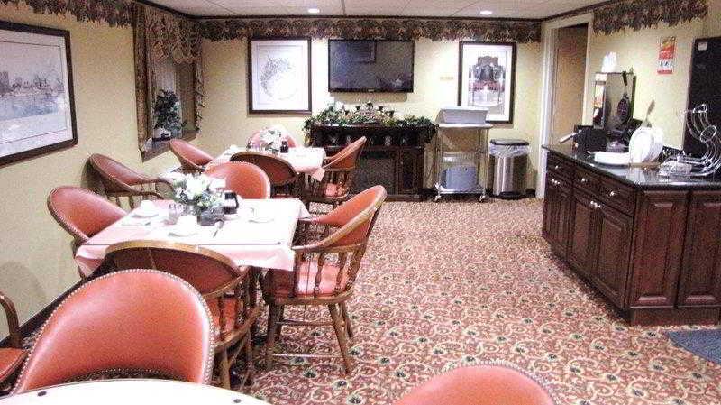 Econo Lodge Quakertown Bagian luar foto