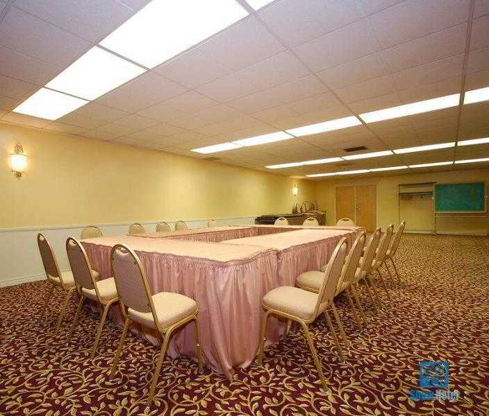 Econo Lodge Quakertown Bagian luar foto